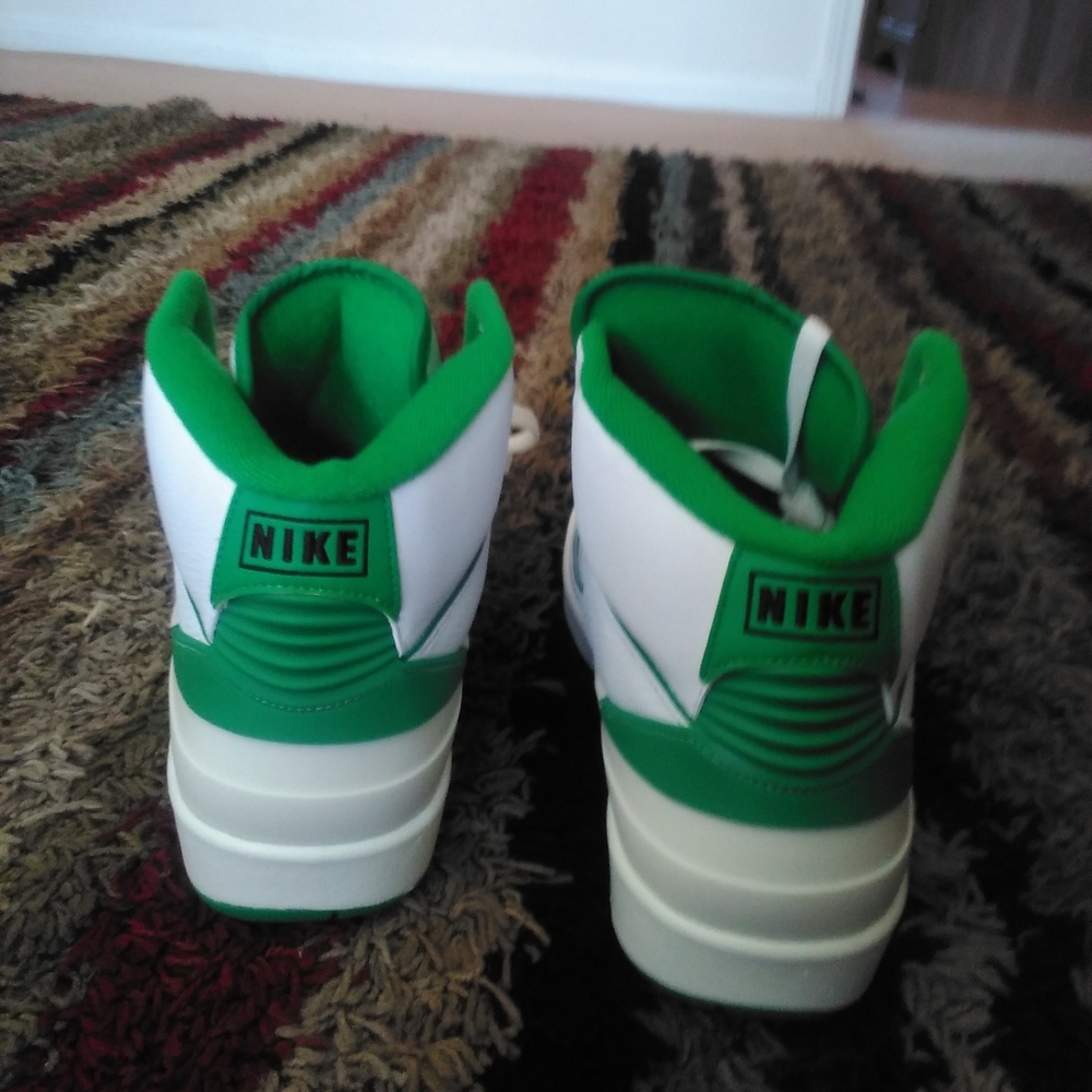 Jordan 2s lucky greens